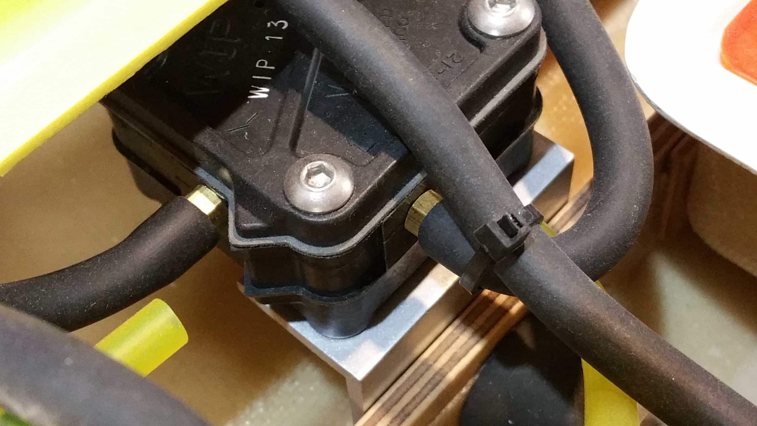 Bonzi Water Pump Bracket for Walbro WIP