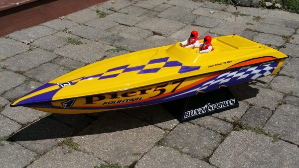 60″ Bonzi Skater Cat (Twin) RC Boat – Ready to Run - BZx4