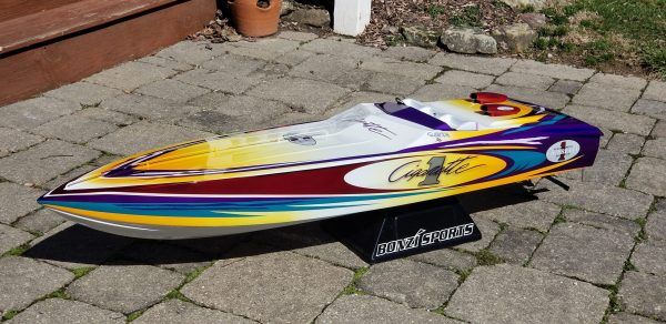 60″ Bonzi Skater Cat (Twin) RC Boat – Ready to Run - BZx4
